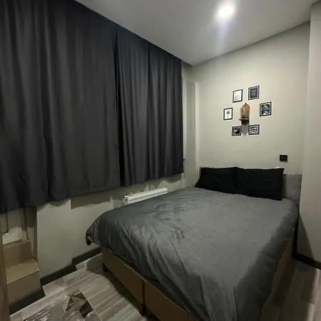 Taksim No 9 아파트